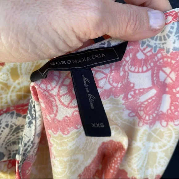 BCBGMaxAzria Y2K Women's Red and Cream Midi Dress size XXS - Picture 9 of 10